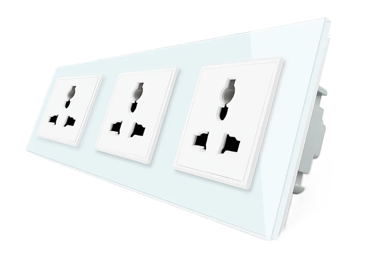 Фото Розетка тройная универсальная белое стекло Livolo