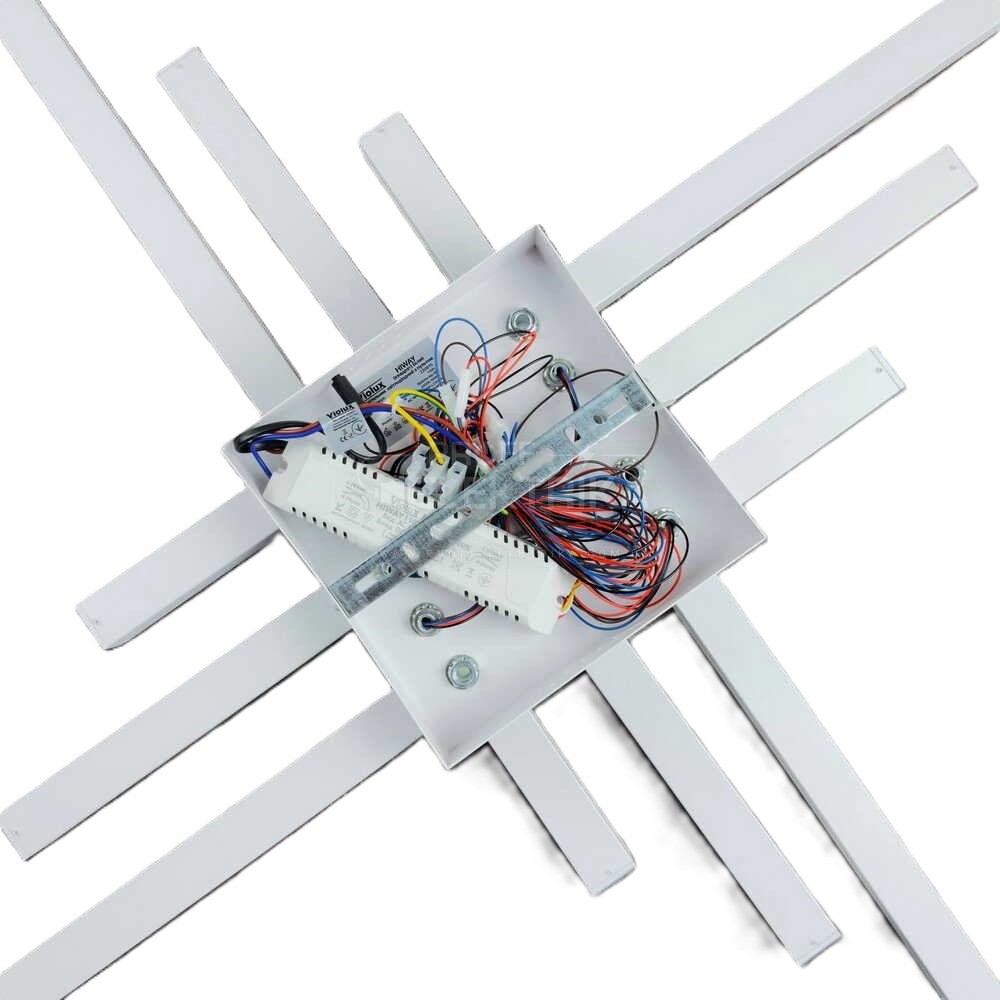 Фото 3 Світильник smart HIWAY пульт квадрат 110W 3000-5000K IP20 білий Violux 220805