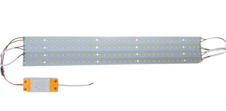 Фото Світлодіодна лінійка заміна тубів 14W 6000К