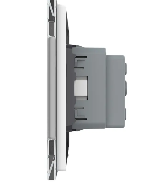 Фото 3 Розетка с заземлением одинарная белое стекло Livolo