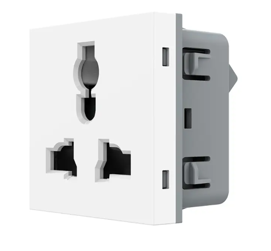 Фото Механізм універсальна розетка 12 стандартів в 1 білий Livolo