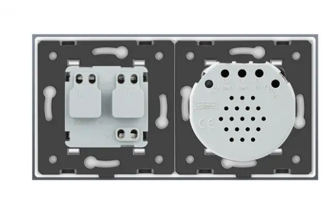 Фото 2 Сенсорний вимикач 2 сенсора Розетка вологозахисна з кришкою біле скло Livolo