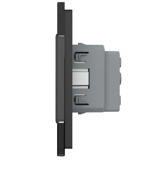 Фото 3 Розетка п'ятимісна із заземленням чорне скло Livolo