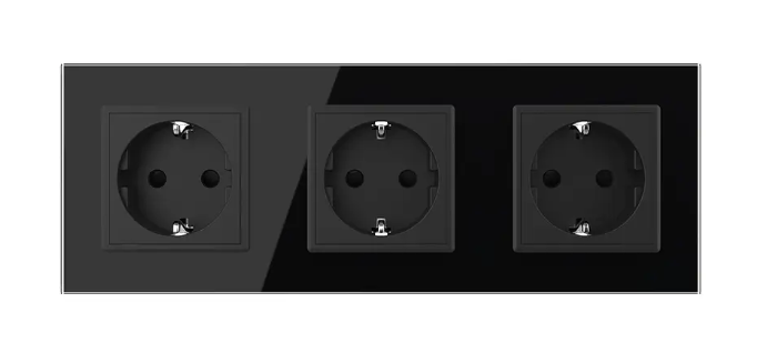 Фото 2 Розетка тройная с заземлением черное стекло Livolo