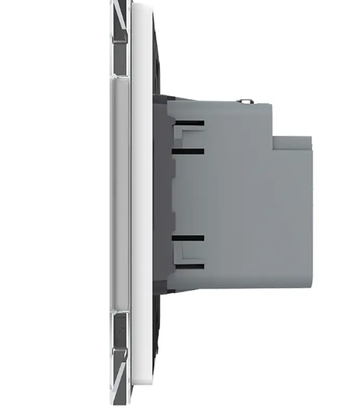 Фото 3 Розетка USB Type-C с Power Delivery 45W белое стекло Livolo