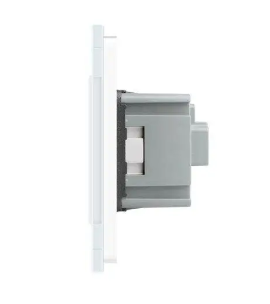 Фото 2 Сенсорний вимикач 2 сенсора 3 розетки біле скло Livolo