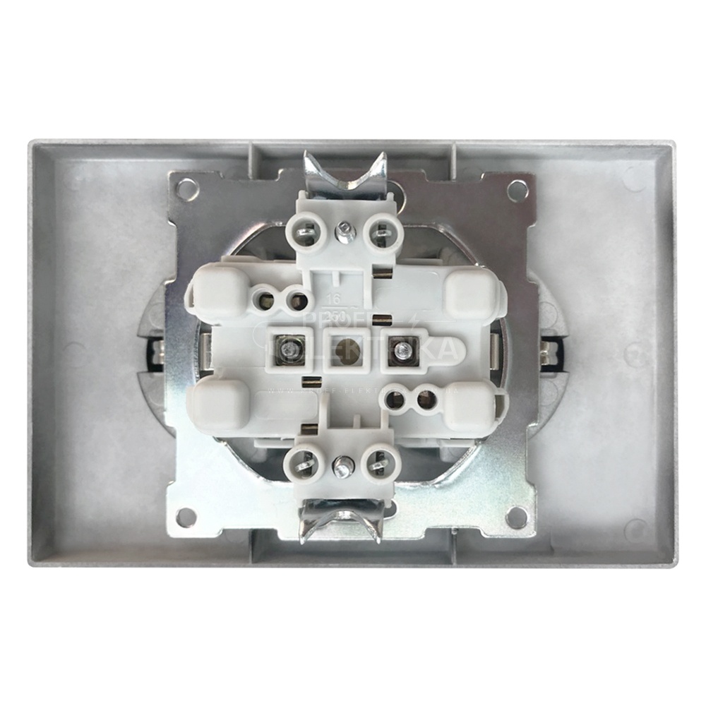 Фото 2 Розетка двухместная с заземлением внутренняя черная ARINA