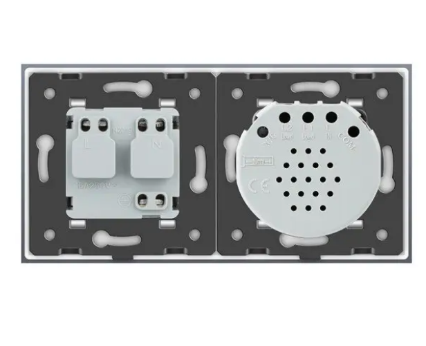 Фото 2 Сенсорный выключатель Розетка влагозащитная с крышкой белое стекло Livolo