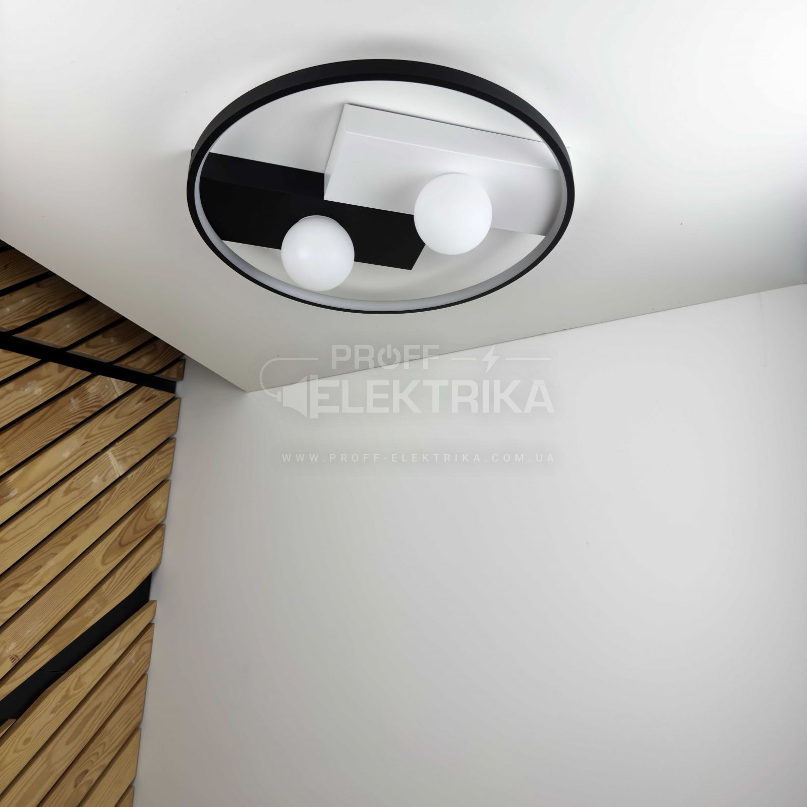 Фото 5 Светильник LED smart PICASSO-R пульт 80W 3000-5000K IP20 круг бело-черный Violux 220615