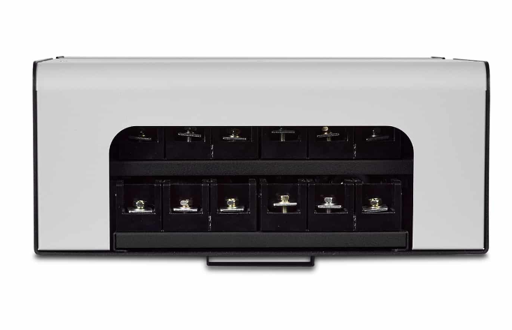 Фото 5 Трехфазный стабилизатор напряжения Quant-84 (6х14) инверторный, мощность 82,8 кВт