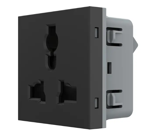 Фото Механізм універсальна розетка 12 стандартів в 1 чорний Livolo